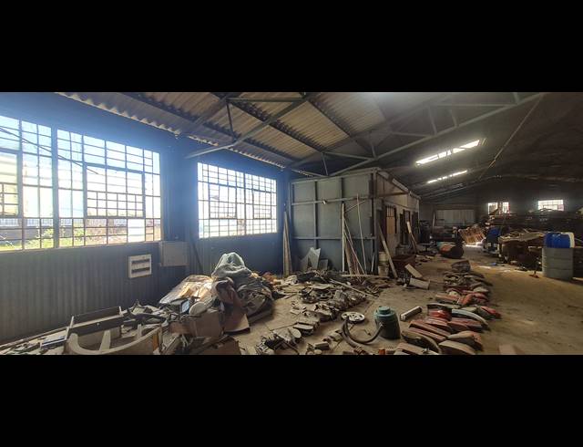 4,000M² WAREHOUSE FOR SALE IN BENONI SOUTH
